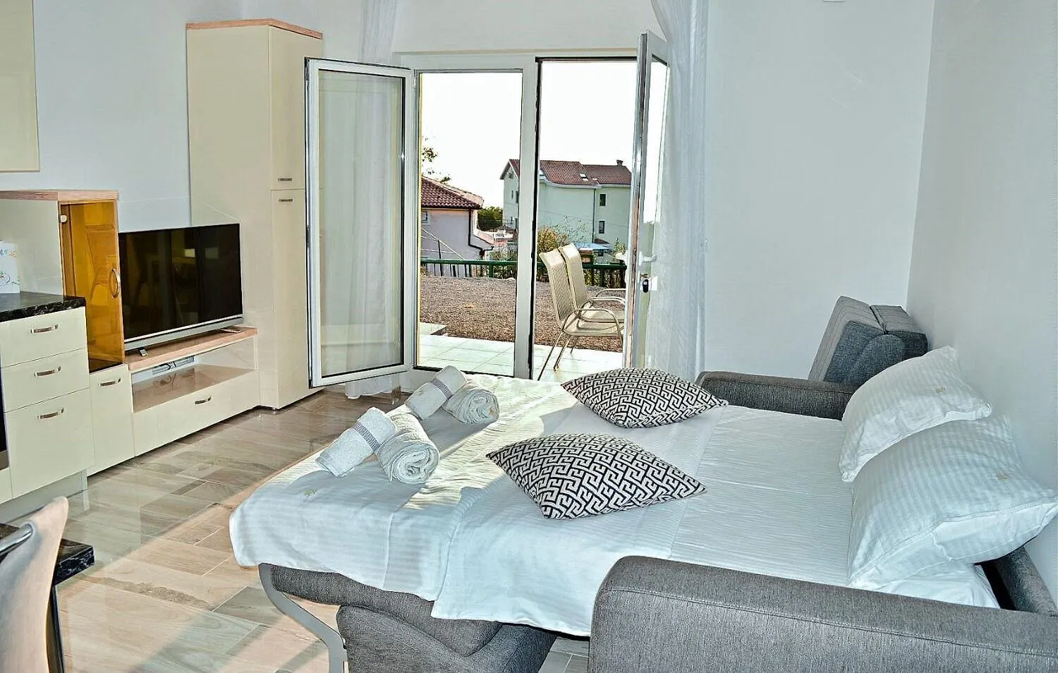 Apartments Igor - With Pool Kostrena