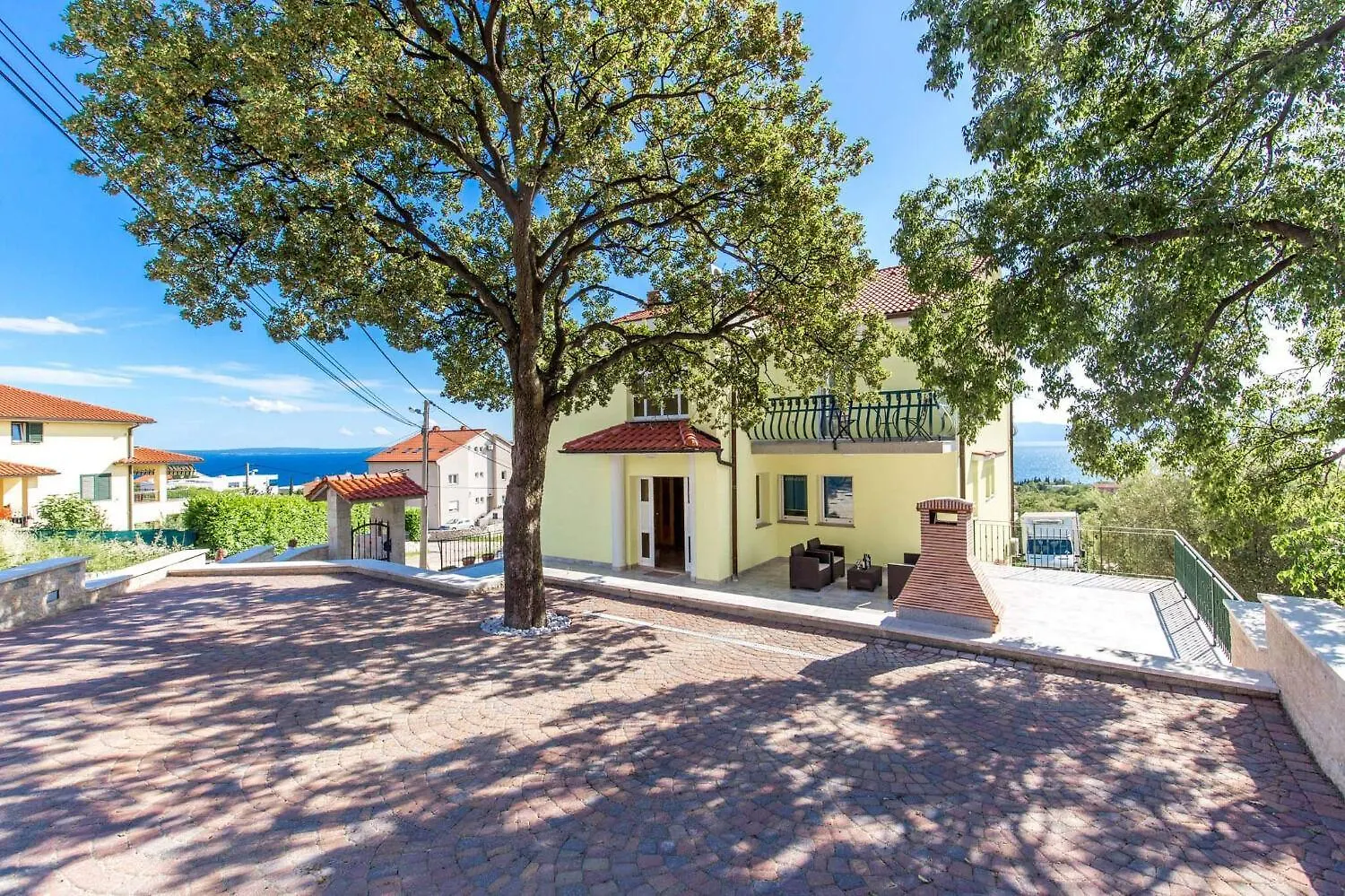 Apartments Igor - With Pool Kostrena